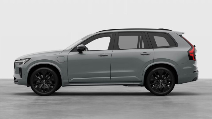 Volvo XC90 2.0 B5P Plus Pro Black Edition 5dr AWD Geartronic Petrol Estate - Image 2